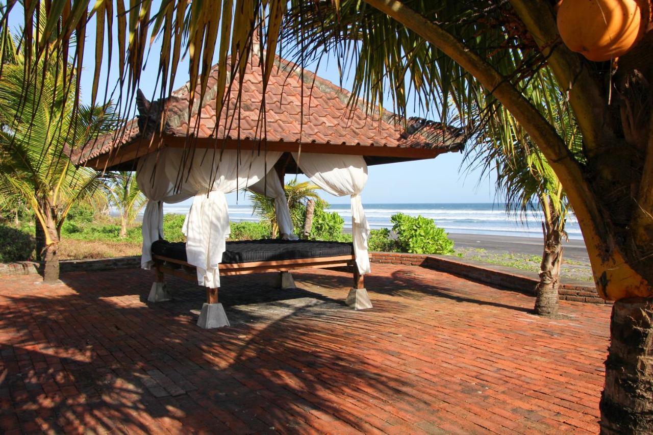 Bali Hai Island Resort Pekutatan  Екстер'єр фото