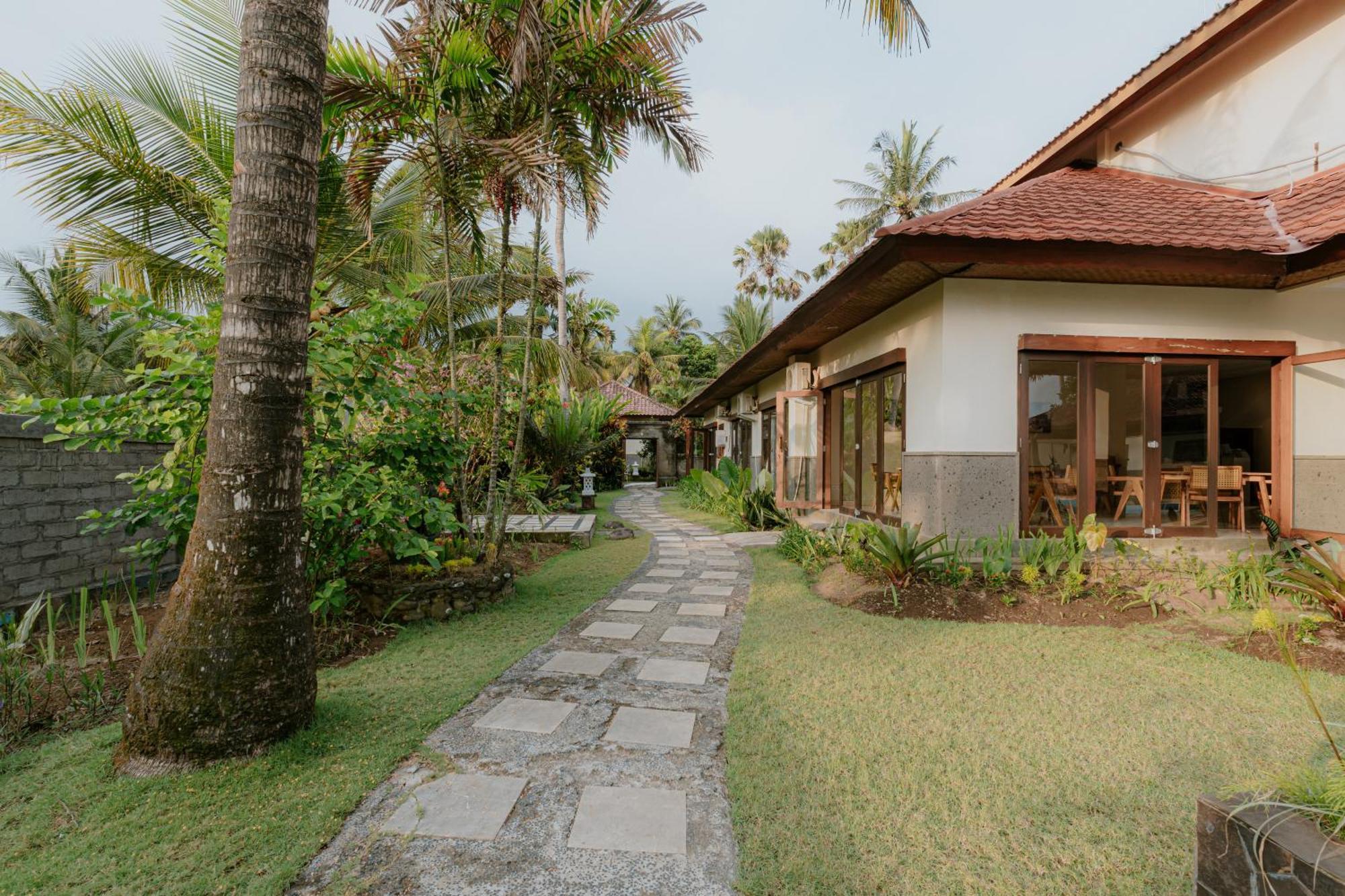 Bali Hai Island Resort Pekutatan  Екстер'єр фото